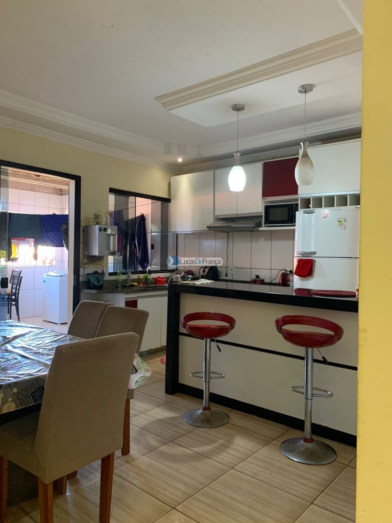 PRÉDIO NO ARAPOANGAS (12)