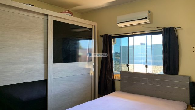 PRÉDIO NO ARAPOANGAS, AV. COMERCIAL.