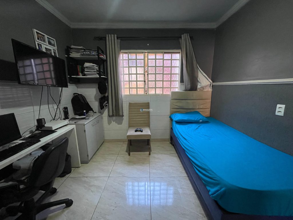 Sobrado em Lote Comercial Vila Buritis (12)