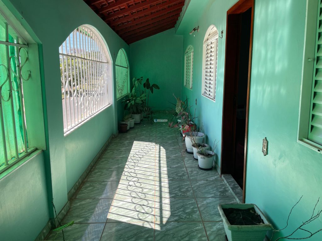 Sobrado em Lote Comercial Vila Buritis (28)