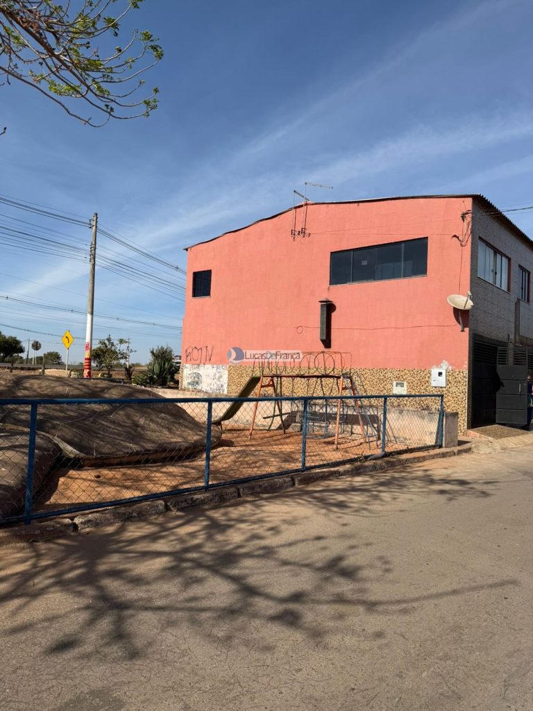 Sobrado no Vale do Amanhecer (24)