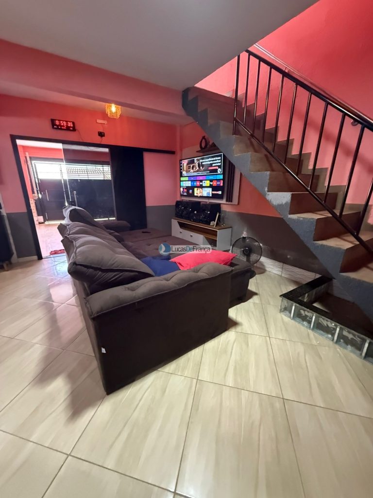 Sobrado no Vale do Amanhecer (9)