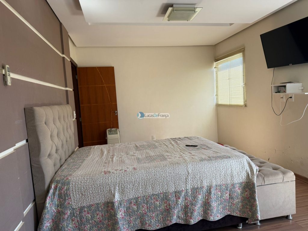 Casa de Pavimento à Venda (3)