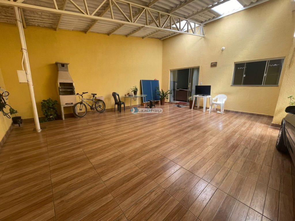 Casa na Quadra 24 conjunto E no Buritis IV (1)