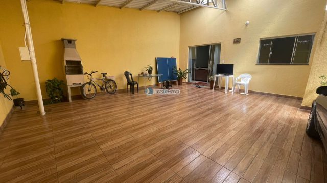 Casa na Quadra 24 conjunto E no Buritis IV