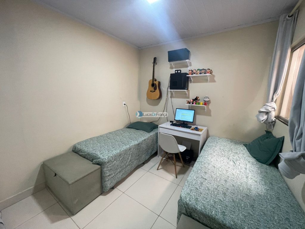 Casa na Quadra 24 conjunto E no Buritis IV (10)