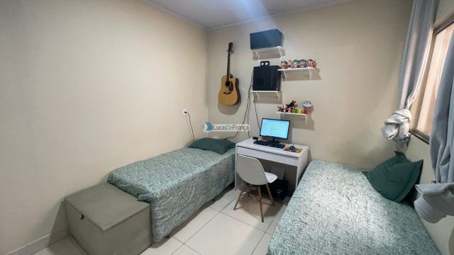 Casa na Quadra 24 conjunto E no Buritis IV