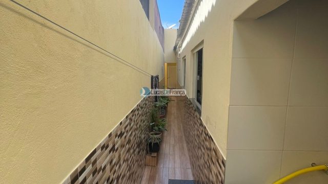 Casa na Quadra 24 conjunto E no Buritis IV