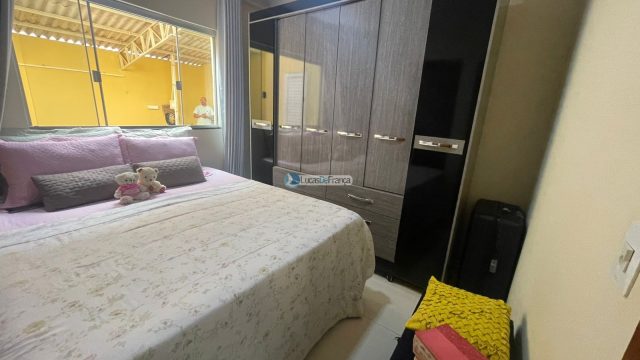 Casa na Quadra 24 conjunto E no Buritis IV