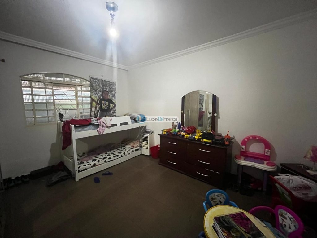 casa no Arapongas próximo à Mil Delícias (3)