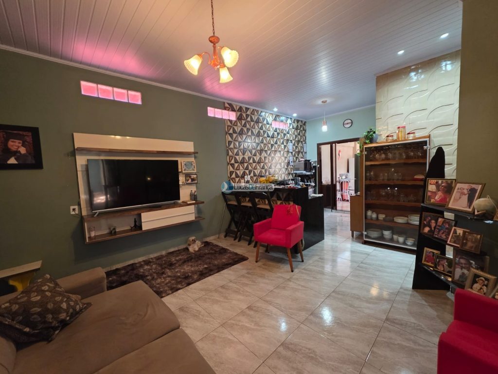 Casa no Bairro Arapoangas Qd. 3D- conj. B (1)