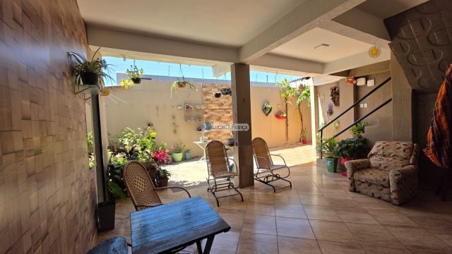 Casa no Bairro Arapoangas Qd. 3D- conj. B