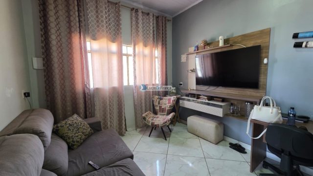 Casa no Bairro Arapoangas Qd. 3D- conj. B