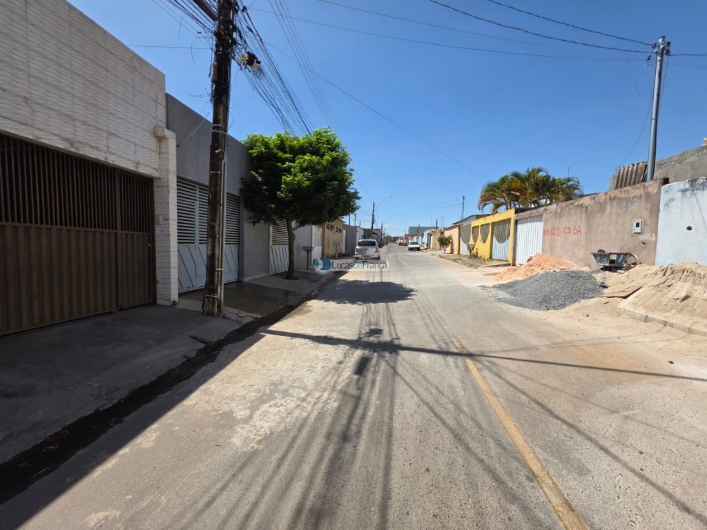 Casa no Bairro Arapoangas Qd. 3D- conj. B (6)