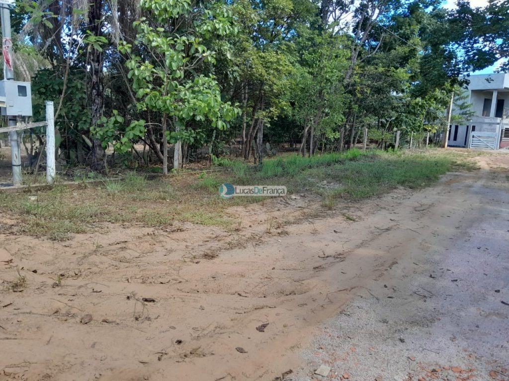 Chácara no distrito de Santa Rosa (33)