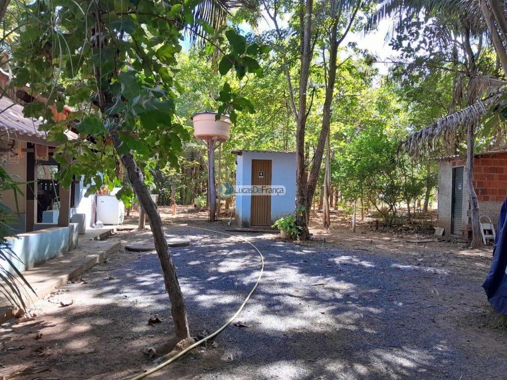 Chácara no distrito de Santa Rosa (37)