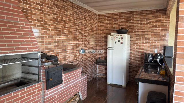 Prédio residencial completo em Jardim Roriz