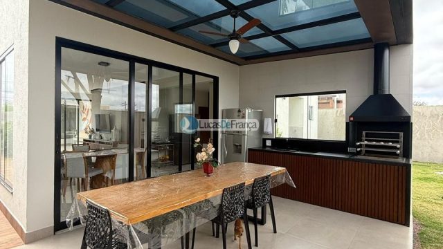 CASA ALTO PADRÃO – SOBRADINHO  CONDOMÍNIO ALTO DA BOA VISTA