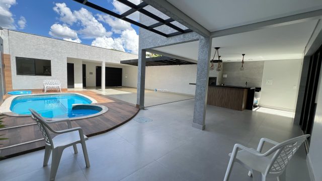 CASA DE ALTO PADRÃO EM SOBRADINHO-DF