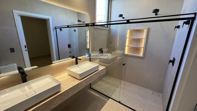 CASA DE ALTO PADRÃO NO ALTO DA BOA VISTA