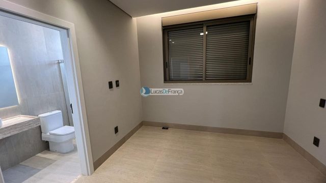 CASA DE ALTO PADRÃO NO ALTO DA BOA VISTA