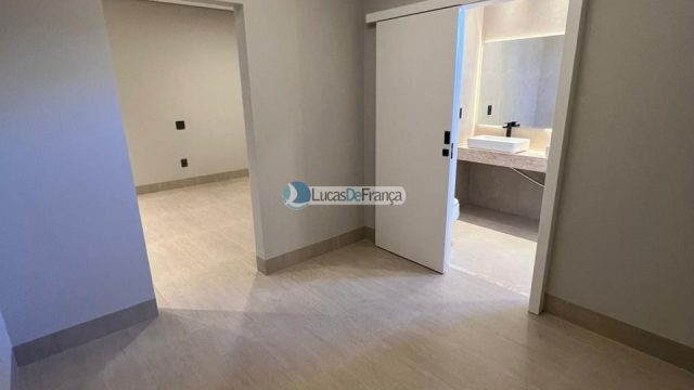 CASA DE ALTO PADRÃO NO ALTO DA BOA VISTA