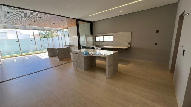 CASA DE ALTO PADRÃO NO ALTO DA BOA VISTA