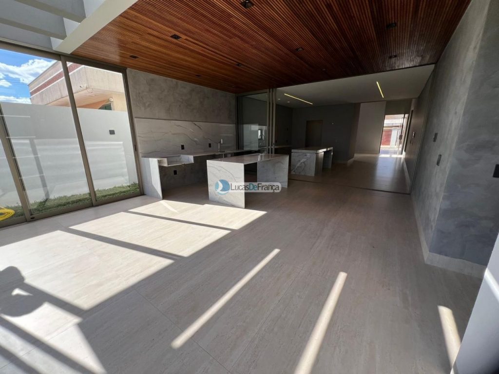 CASA DE ALTO PADRÃO NO ALTO DA BOA VISTA (8)