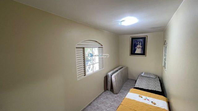 CASA – VILA VICENTINA, QUADRA 11