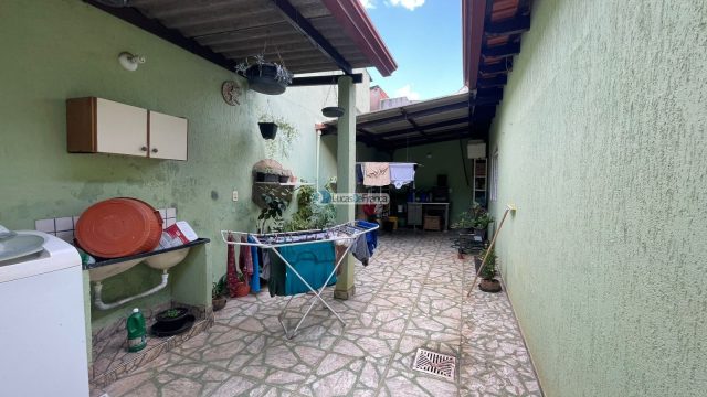 CASA – VILA VICENTINA, QUADRA 11