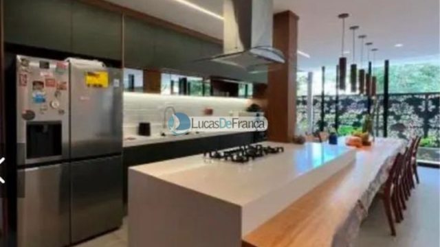 Chácara dos Sonhos no Altiplano Leste — Um Refúgio de Alto Padrão!