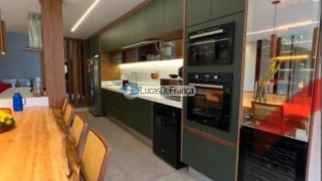 Chácara dos Sonhos no Altiplano Leste — Um Refúgio de Alto Padrão!