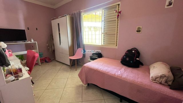 Excelente Casa com Piscina no Setor de Mansões Itiquira, módulo 01