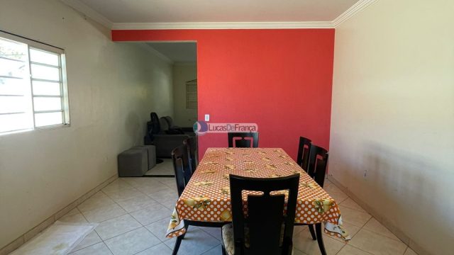 Excelente Casa com Piscina no Setor de Mansões Itiquira, módulo 01