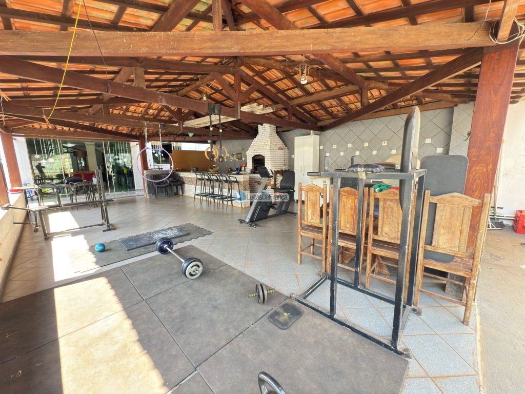 Imóvel no Setor Tradicional (13)