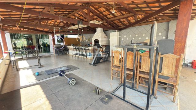 Imóvel no Setor Tradicional, (rua Alexandre Salgado, próximo a Independência)