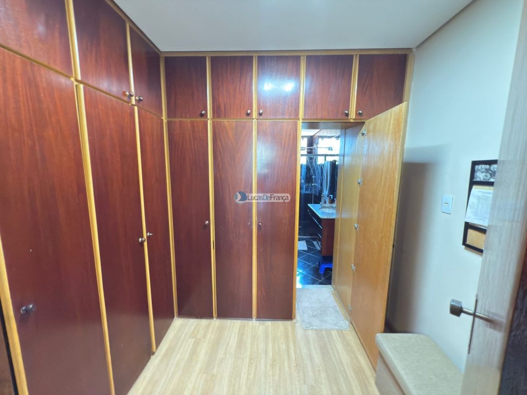 Imóvel no Setor Tradicional (18)