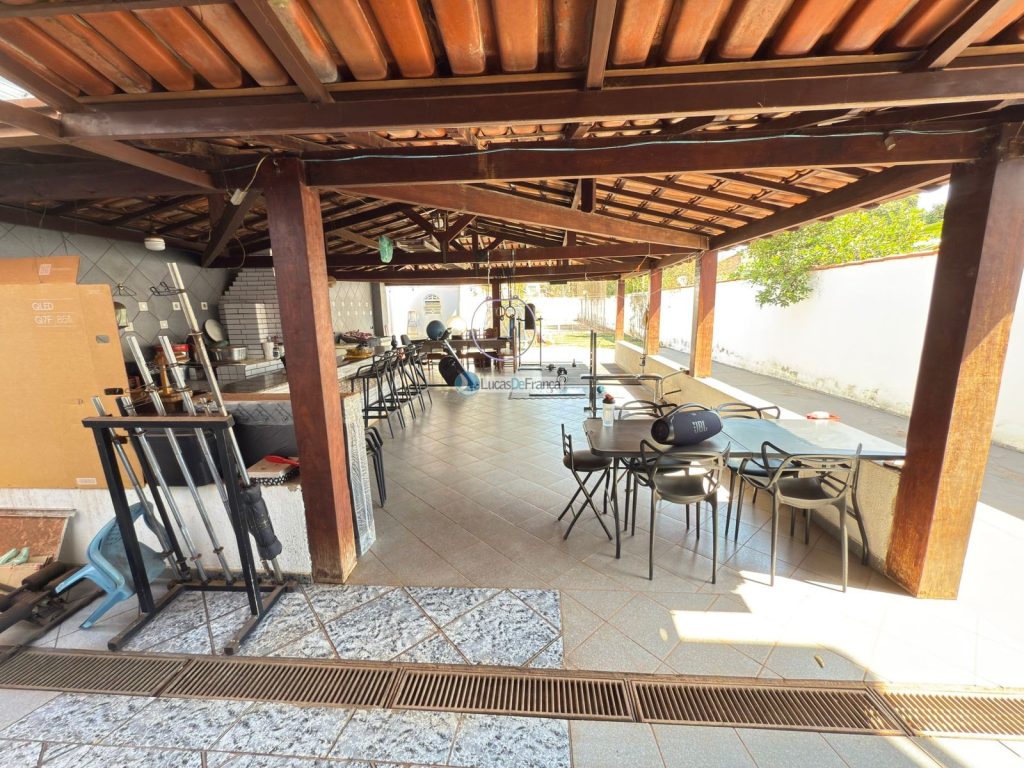 Imóvel no Setor Tradicional (19)