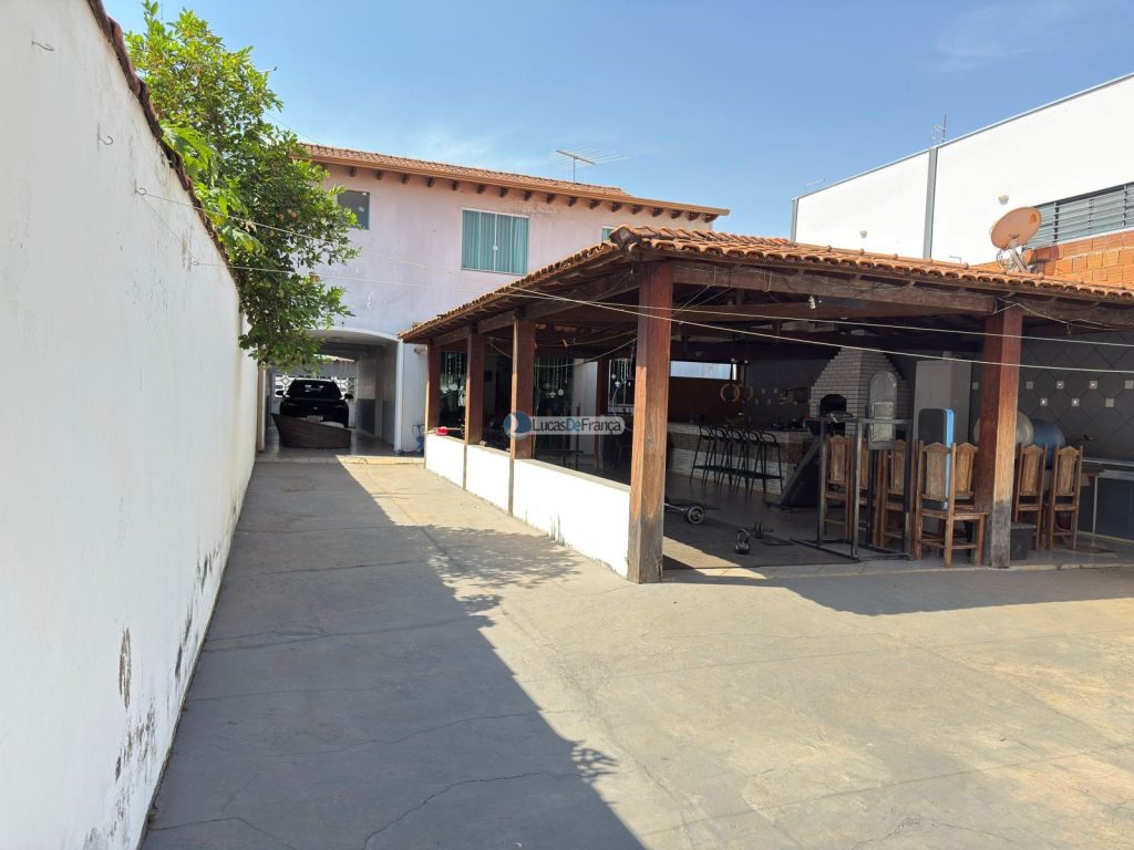 Imóvel no Setor Tradicional (20)