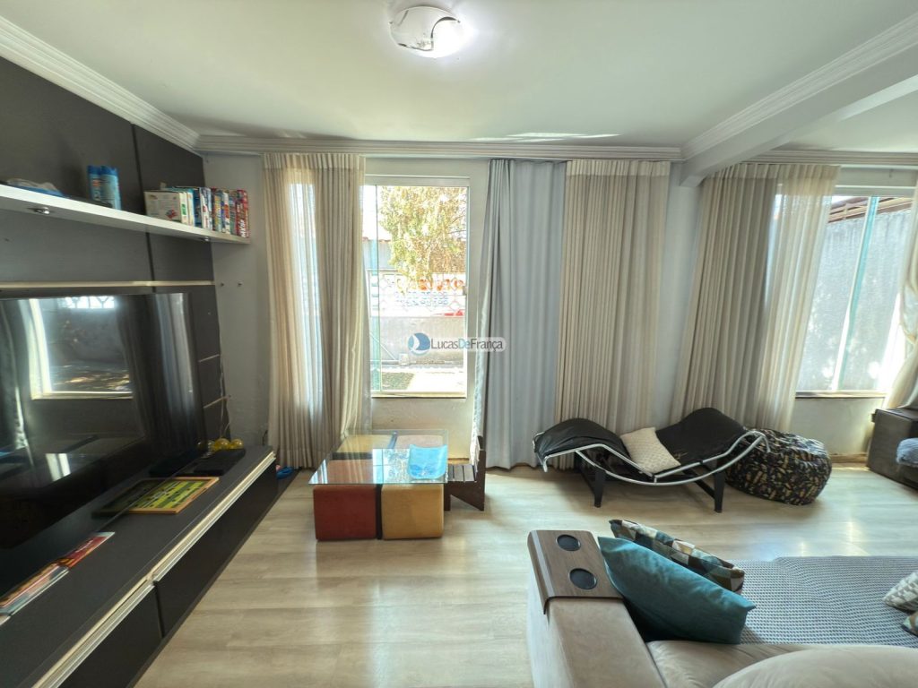 Imóvel no Setor Tradicional (23)