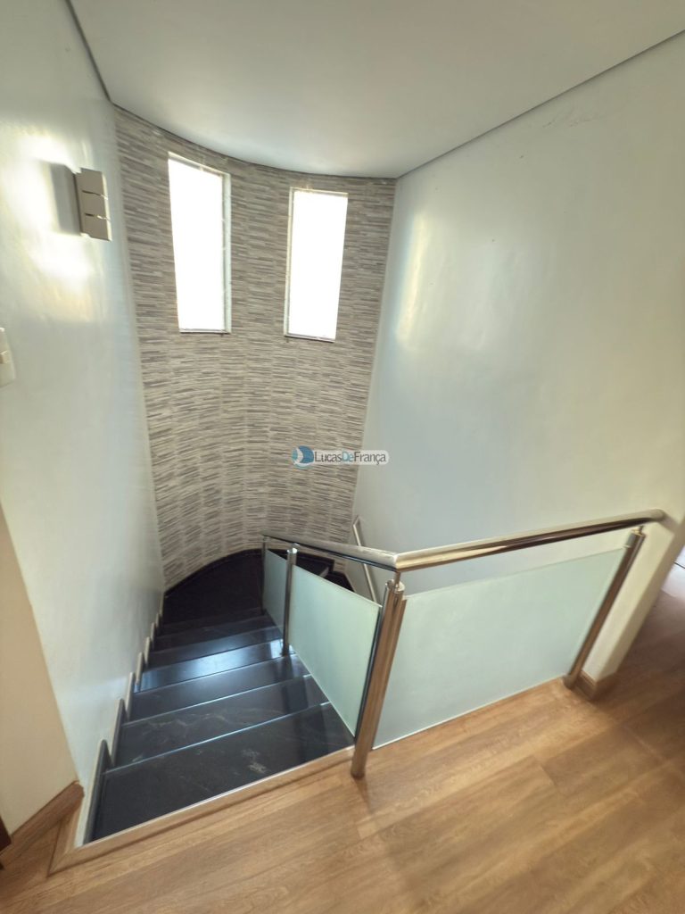 Imóvel no Setor Tradicional (8)