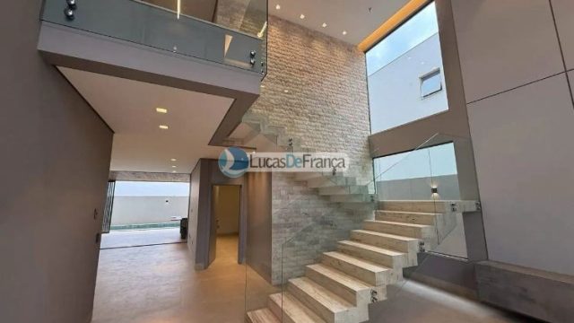 Mansão de Luxo no Império dos Nobres