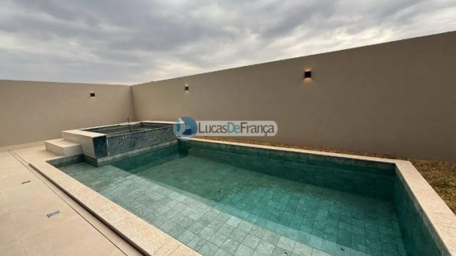 Mansão de Luxo no Império dos Nobres