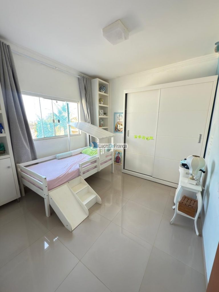 Sobrado na Quadra 22A (11)