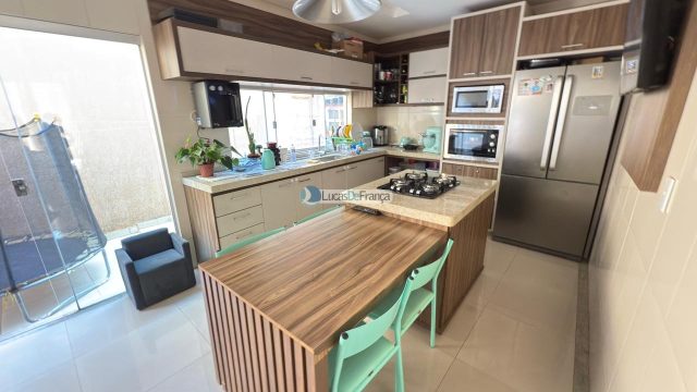 Sobrado na Quadra 22A, Conjunto D, Buritis IV.