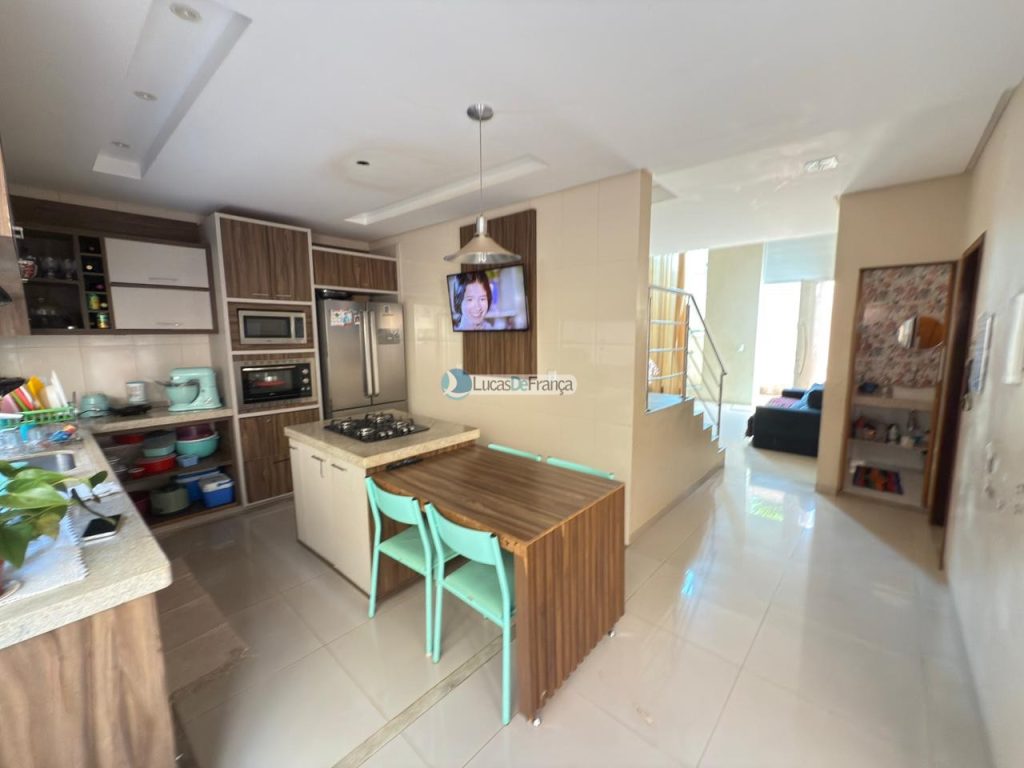 Sobrado na Quadra 22A (4)