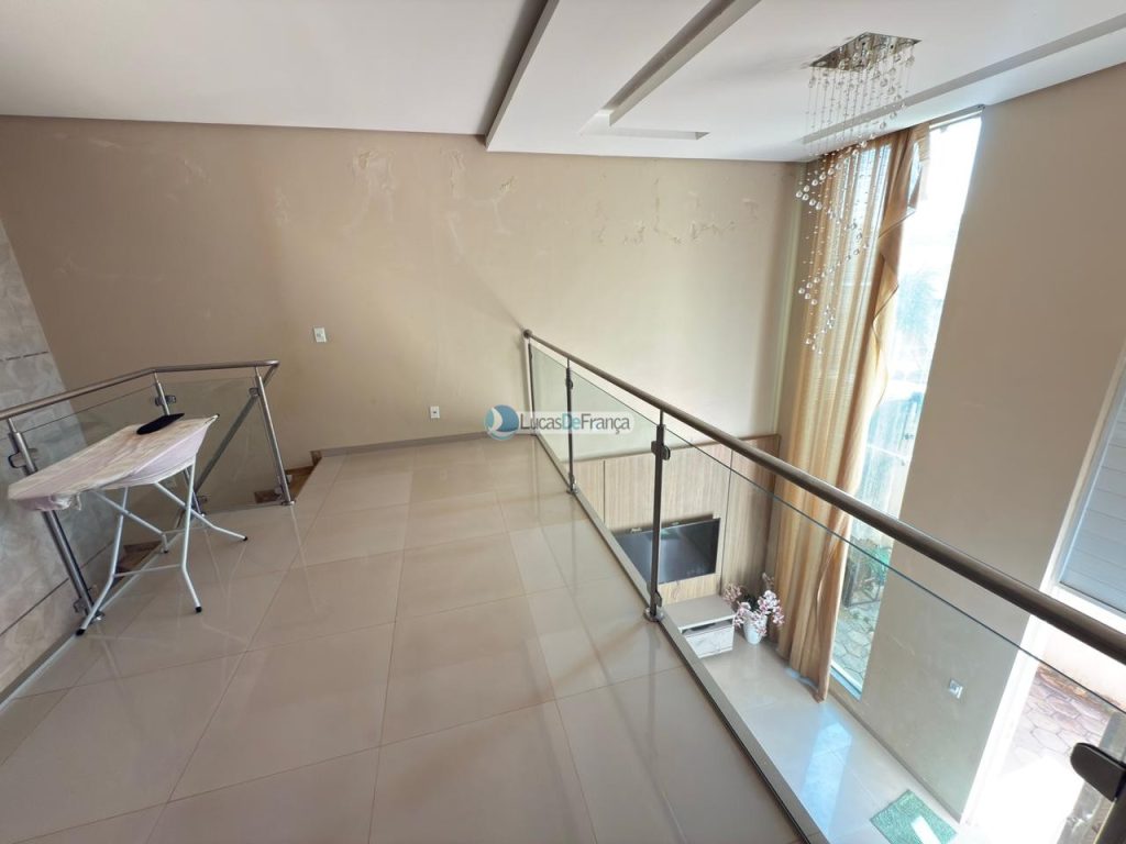 Sobrado na Quadra 22A (6)