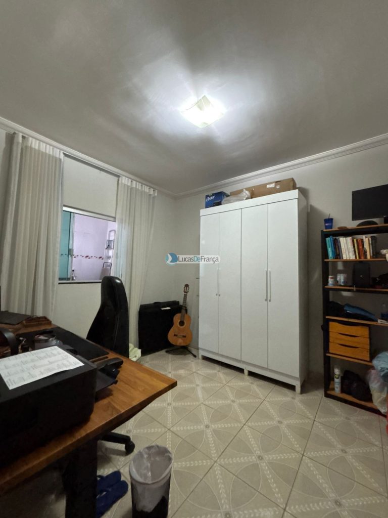 SOBRADO NA VILA MILITAR (12)