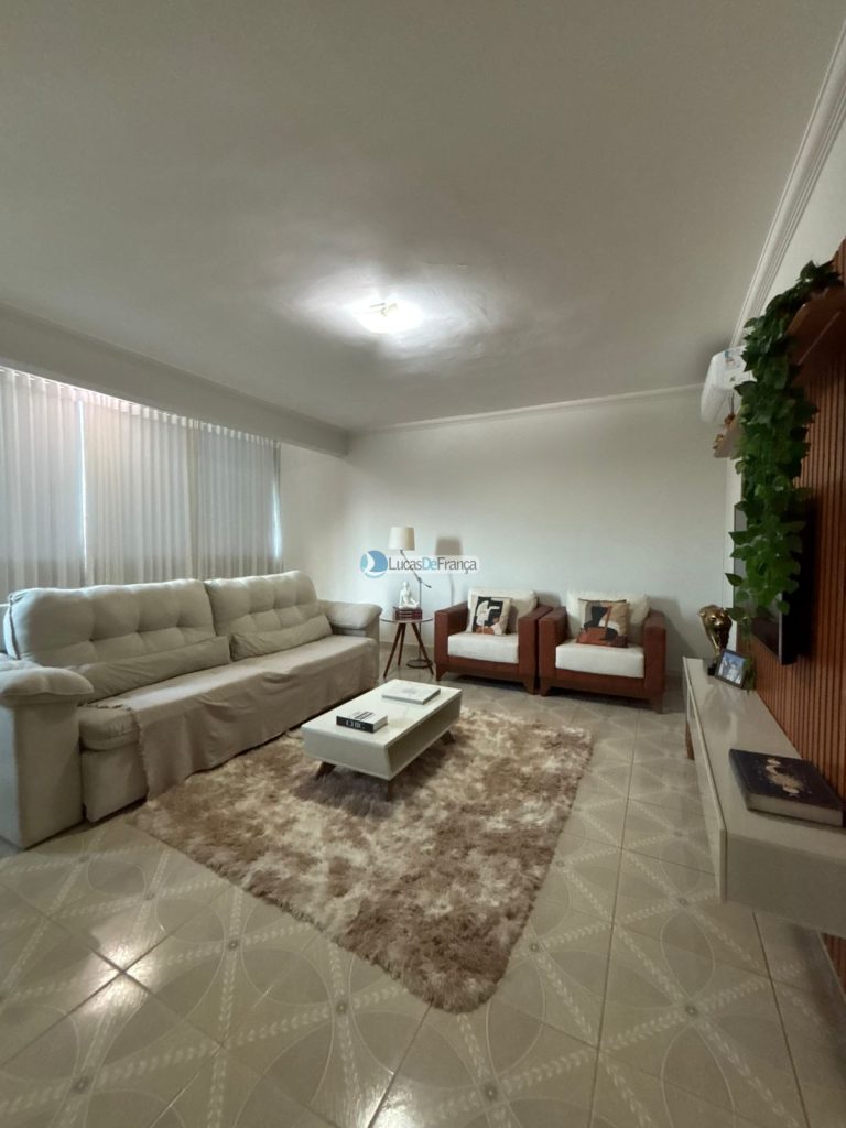 SOBRADO NA VILA MILITAR (14)