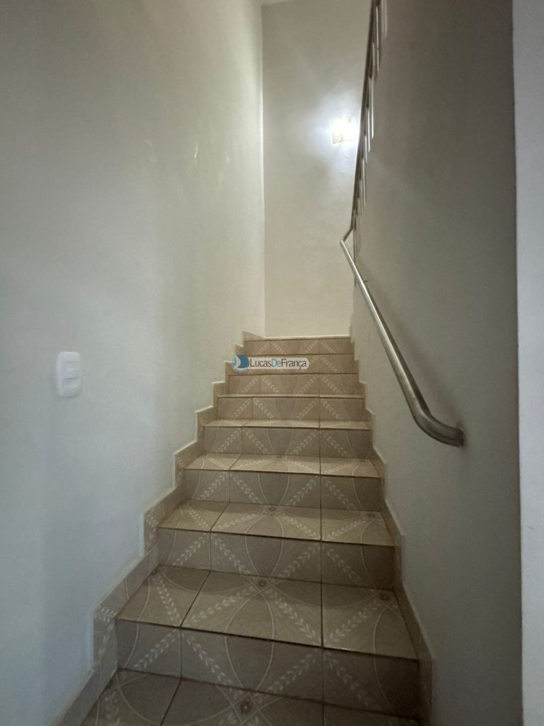 SOBRADO NA VILA MILITAR (18)